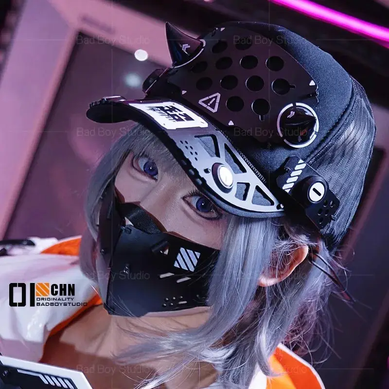 Masque cyberpunk cosplay avec accessoires — Look sci-fi mécanique – vue 2 | Chillvibes