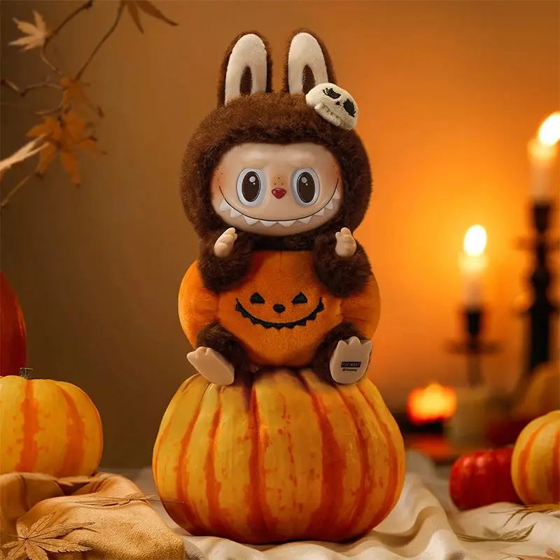 Peluche vinyle POP MART Citrouille assise — Édition Halloween – vue 2 | Chillvibes